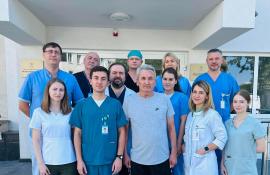 Un pacient diagnosticat cu AVC ischemic acut din cauza trombozei de arteră bazilară a primit o nouă șansă la viață, datorită specialiștilor de la IMU